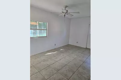 3314 Williamsburg Street, Sarasota, FL 34231 - Photo 8