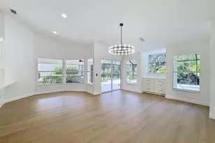 4190 Westbourne Cir, Sarasota, FL 34238 - Photo 12