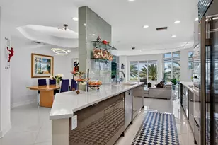 340 S Palm Ave, Sarasota, FL 34236 - Photo 4