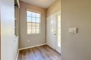 3308 60th Ave W, Bradenton, FL 34207 - Photo 4