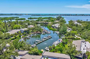 1637 Brookhouse Ct, Sarasota, FL 34231 - Photo 62
