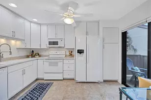 1637 Brookhouse Ct, Sarasota, FL 34231 - Photo 6