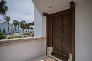 106 49th St, Holmes Beach, FL 34217 - Photo 6