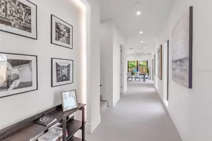 2425 Temple St, Sarasota, FL 34239 - Photo 2