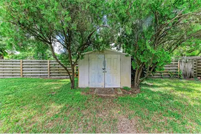319 20th Street E, Bradenton, FL 34208 - Photo 48