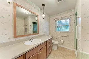 319 20th St E, Bradenton, FL 34208 - Photo 34