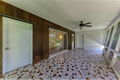 319 20th Street E, Bradenton, FL 34208 - Photo 38