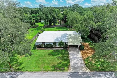 319 20th Street E, Bradenton, FL 34208 - Photo 1