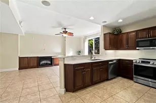 6422 Moorings Point Cir, Lakewood Ranch, FL 34202 - Photo 14