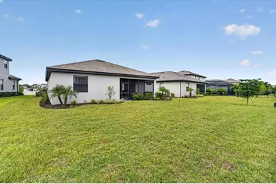 15214 Serene Shores Loop, Lakewood Ranch, FL 34211 - Photo 30