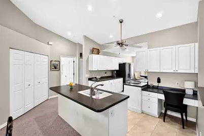 7609 Sweetbay Circle #NA, Bradenton, FL 34203 - Photo 8