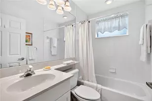7609 Sweetbay Cir, Bradenton, FL 34203 - Photo 12