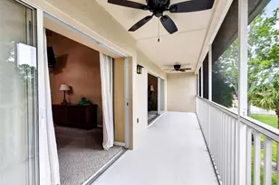 7609 Sweetbay Cir, Bradenton, FL 34203 - Photo 2