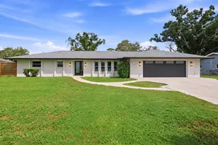 5605 Sawgrass Rd, Sarasota, FL 34232 - Photo 2