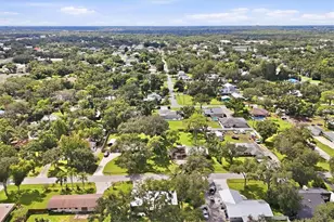 5605 Sawgrass Rd, Sarasota, FL 34232 - Photo 46
