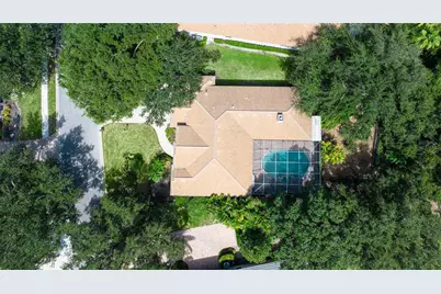 8105 Collingwood Court, University Park, FL 34201 - Photo 54