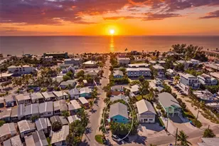 308 2nd St N, Bradenton Beach, FL 34217 - Photo 4