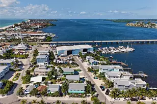 308 2nd St N, Bradenton Beach, FL 34217 - Photo 34