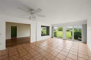 4329 Brittany Ln, Sarasota, FL 34233 - Photo 12