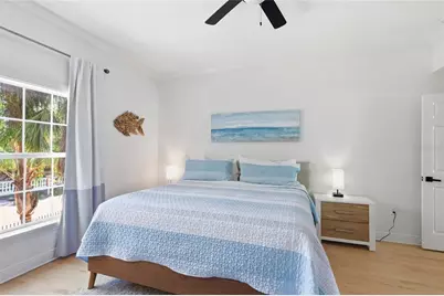4006 5th Avenue, Holmes Beach, FL 34217 - Photo 14