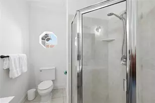 4006 5th Ave, Holmes Beach, FL 34217 - Photo 20