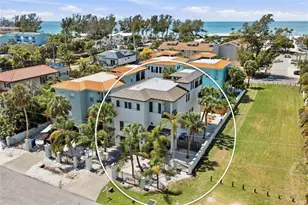 4006 5th Ave, Holmes Beach, FL 34217 - Photo 2