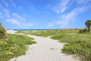 633 Alhambra Rd, Venice, FL 34285 - Photo 50