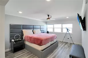633 Alhambra Rd, Venice, FL 34285 - Photo 42