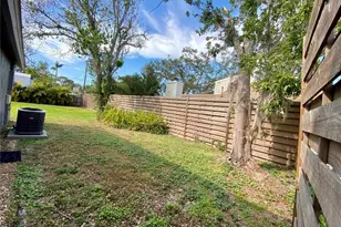4564 Iola Dr, Sarasota, FL 34231 - Photo 28