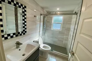 4564 Iola Dr, Sarasota, FL 34231 - Photo 12