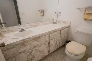 2421 47th St, Sarasota, FL 34234 - Photo 42