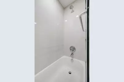 171 Golden Gate Point, Sarasota, FL 34236 - Photo 24