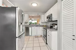 3780 Pinebrook Cir, Bradenton, FL 34209 - Photo 10