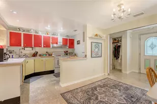 5302 Las Rosas, Sarasota, FL 34242 - Photo 8