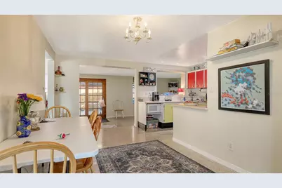 5302 Las Rosas, Sarasota, FL 34242 - Photo 6