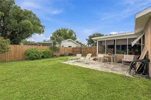 907 42nd St W, Bradenton, FL 34205 - Photo 22