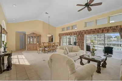 7570 Links Court, Sarasota, FL 34243 - Photo 8