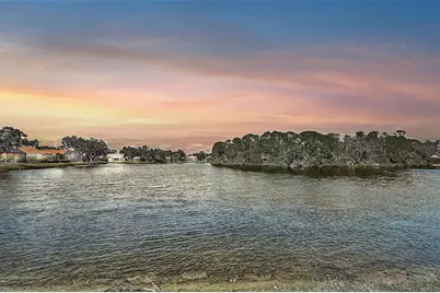 7570 Links Court, Sarasota, FL 34243 - Photo 4