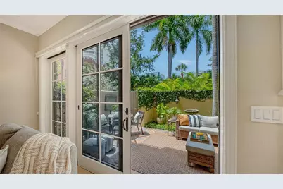 1513 Oak Street #18, Sarasota, FL 34236 - Photo 16