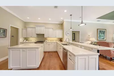 8008 Royal Birkdale Circle, Lakewood Ranch, FL 34202 - Photo 34