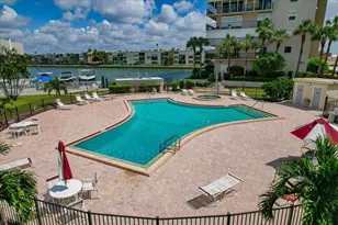7540 Bay Island Dr S, South Pasadena, FL 33707 - Photo 32
