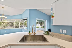 8920 Bantry Bay Blvd, Englewood, FL 34224 - Photo 12