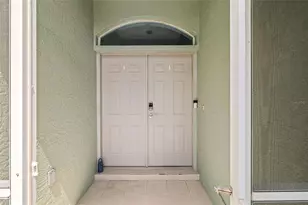 8920 Bantry Bay Blvd, Englewood, FL 34224 - Photo 4