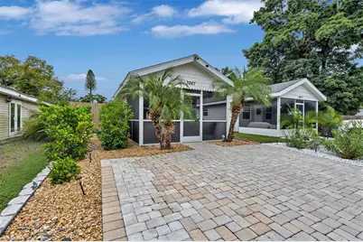 3867 Almond Avenue, Sarasota, FL 34234 - Photo 4
