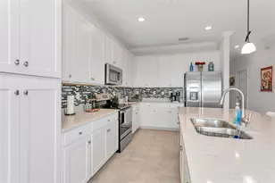 18028 Gawthrop Dr, Bradenton, FL 34211 - Photo 24