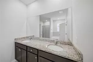 3940 Mossy Limb Ct, Palmetto, FL 34221 - Photo 24