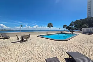 7100 Sunshine Skyway Ln S, Saint Petersburg, FL 33711 - Photo 12