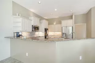 8922 Bloomfield Blvd, Sarasota, FL 34238 - Photo 14