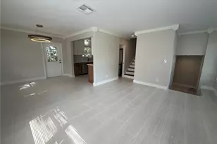 3135 Alta Vista St, Sarasota, FL 34237 - Photo 6
