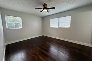 3135 Alta Vista St, Sarasota, FL 34237 - Photo 14